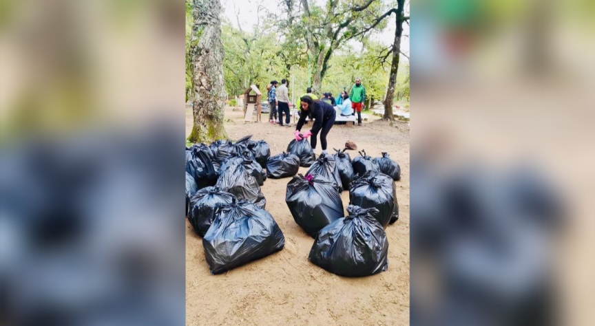 عين دراهم.. حملة نظافة بمركز التخيييم والاصطياف المريج